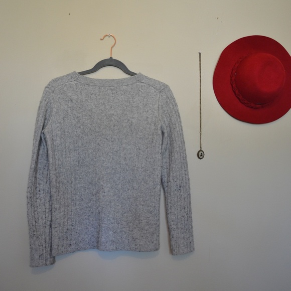 🌸EUC🌸Banana Republic Filpucci Sweater - Picture 3 of 3